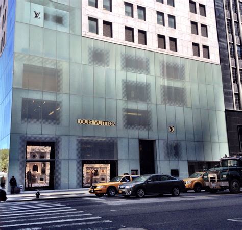 louis vuitton outlet ny.